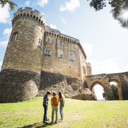 Château de Suze-la-Rousse Château de Suze-la-Rousse