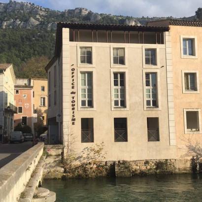 Office du Tourisme de Fontaine de Vaucluse