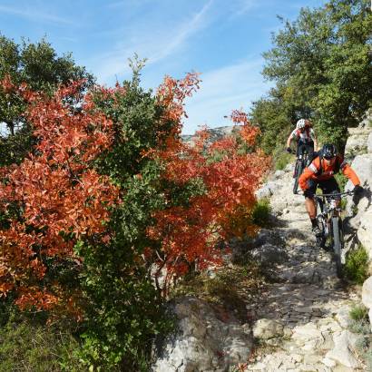 Grande Traversée de Vaucluse en VTT Etape 9 - De Lauris à Mérindol