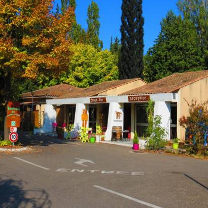 Camping Les Avignon - Vivacamp La Laune