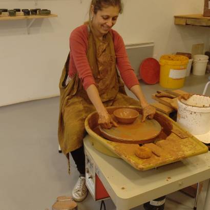 Stage tournage poterie - Initiation et perfectionnement Stage tournage poterie - Initiation et perfectionnement