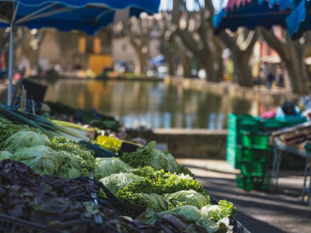 Weekly Market ©OT Luberon Sud Tourisme