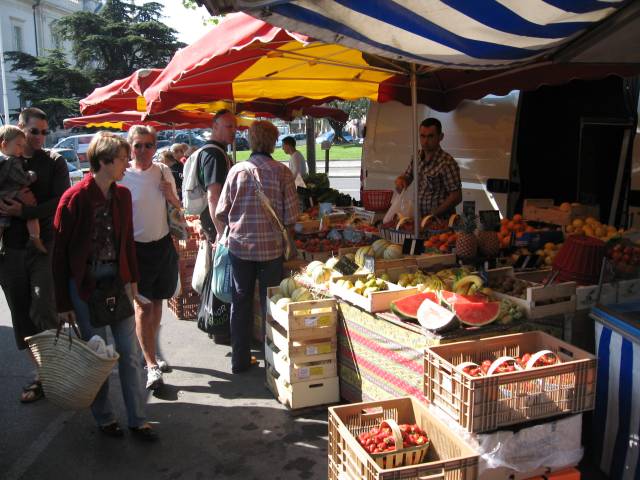 Marché des producteurs ©Office de tourisme de Carpentras