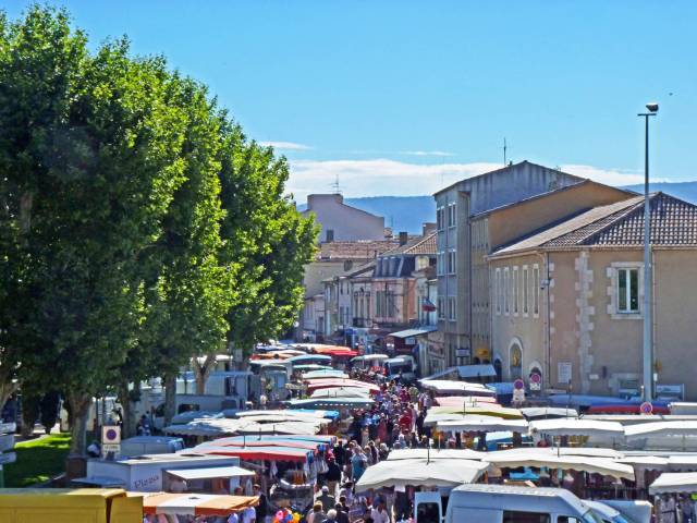 Marché de Cavaillon ©OT LCDP