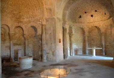Baptistère de Venasque