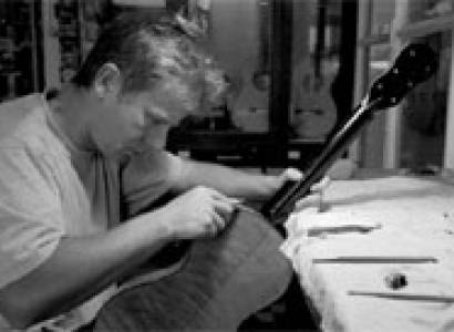 Maître artisan luthier Christopher Schuetz
