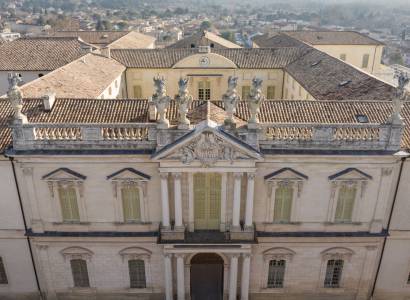 Bibliothèque-musée - L'Inguimbertine à l'Hôtel-Dieu