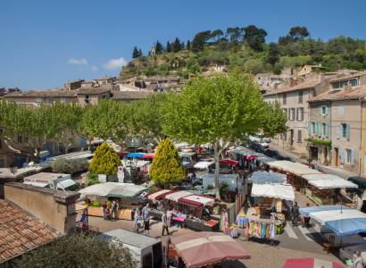 Marché  de Cadenet