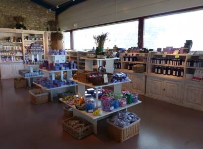 Les Agnels - Distillerie de lavande et de plantes aromatiques
