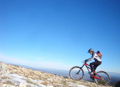 VTT n°56 - Crêtes du Grand Luberon et Combe Platte
