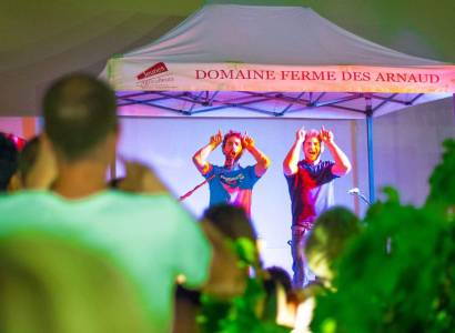 Les Je'dis vin au domaine la Ferme des Arnaud