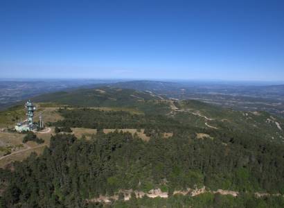 CABRIÈRES-D'AIGUES - Le Mourre Nègre, côté sud