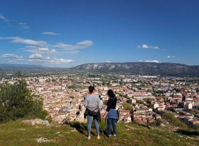 CAVAILLON - De la gare à la colline Saint-Jacques