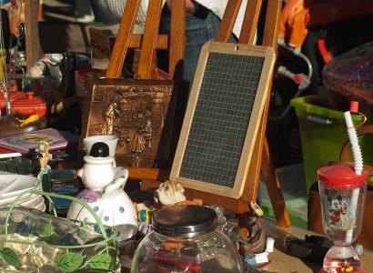 Brocante à Cadenet