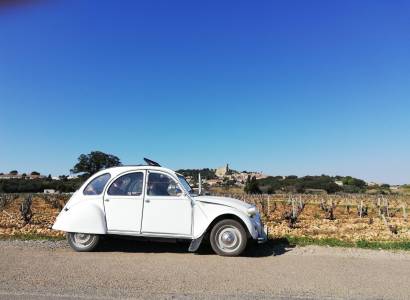 Escapade dans le vignoble en 2CV au départ de la Bastide St Dominique