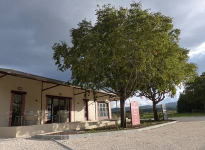 Les Caves des Collines Vignerons et Brasseurs (Groupes & Séminaires)