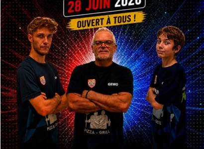 Tournoi amical de tennis de table