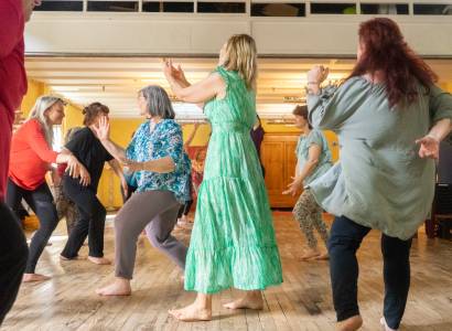 Stage Zadova, danse improvisée