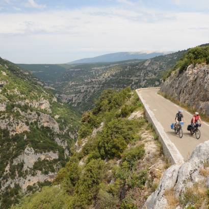 Cycling around Mont Ventoux