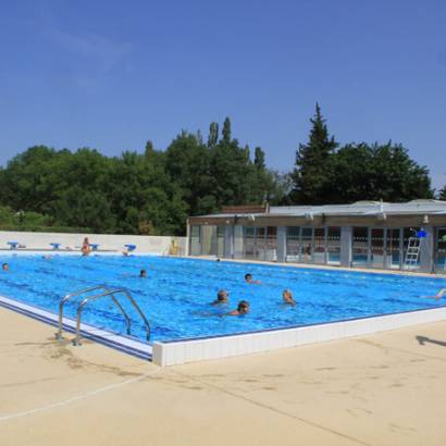 Zwemmen in de Vaucluse  Meren, plassen, enz. Zwembad  Provence Guide