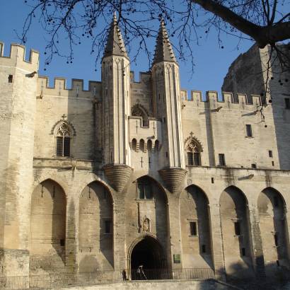 Entdecken Sie Avignon auf drei Spaziergängen
