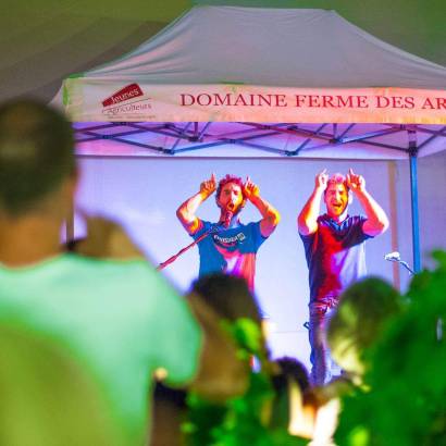 Les Je'dis vin - Concert 'Let's Dance' op Domaine la Ferme des Arnaud