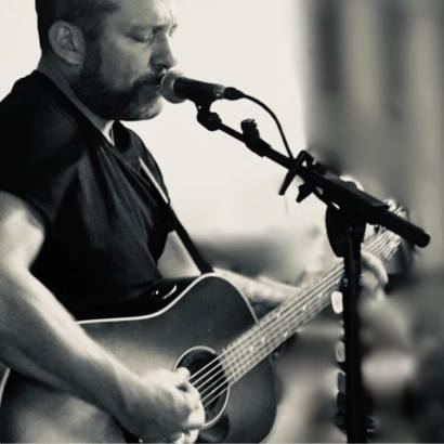 Dîner concert au Chat Blanc - Manu Acoustic Duo (pop / rock) / Foodtruck Les Fines Herbes