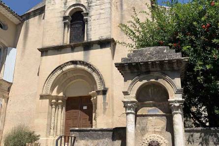 Eglise Saint-André et Saint-Trophime