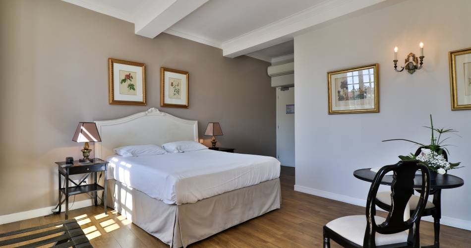 Hôtel  du Midi@Hôtel du Midi