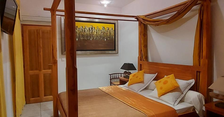 Le Mas des Sorcières@Rp