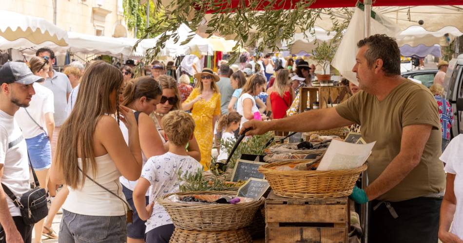 Marché régulier@Chadam Communication - DDP