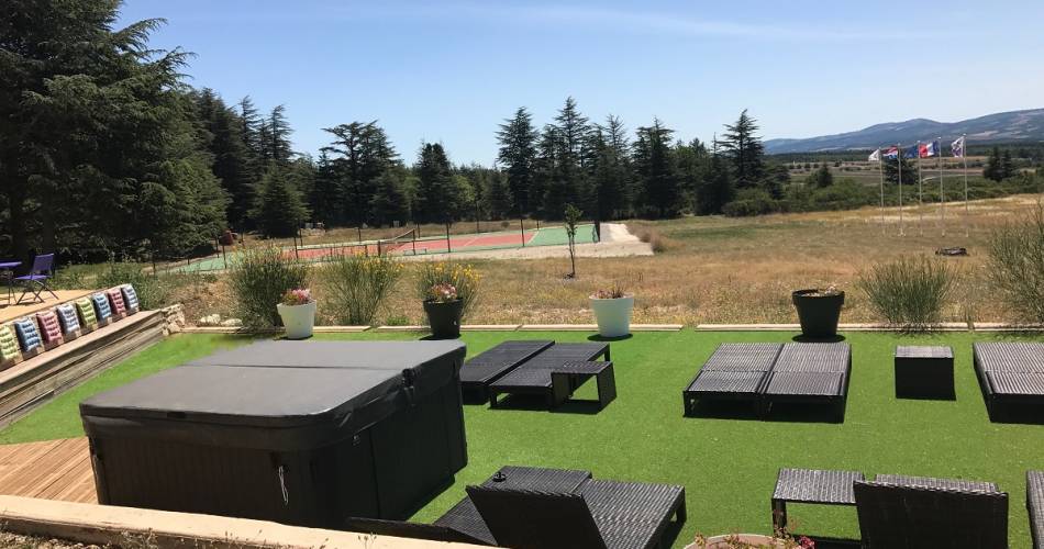 Résidence Château Ferrassières@M. Olszewski