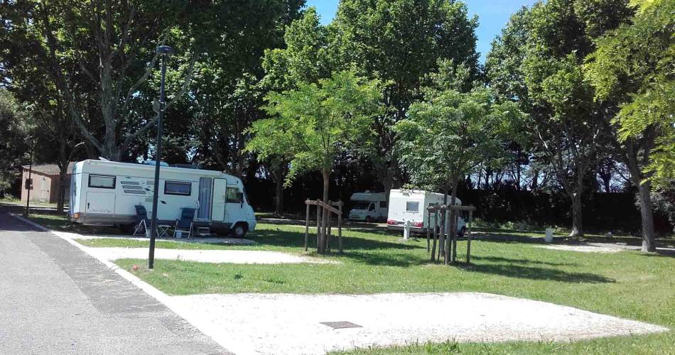 Aire de camping-cars La Durance@J. Van Deursen