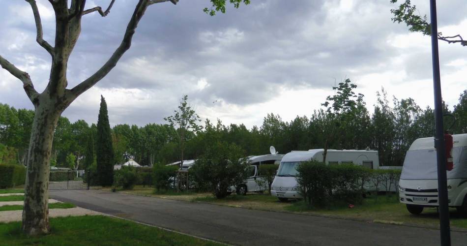 Aire de camping-cars La Durance@J. Van Deursen