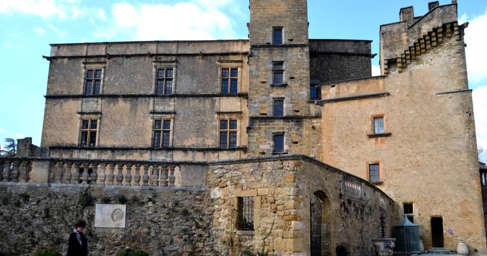 Château de Lourmarin@Droits Gérés Fond. Laurent-Vibert