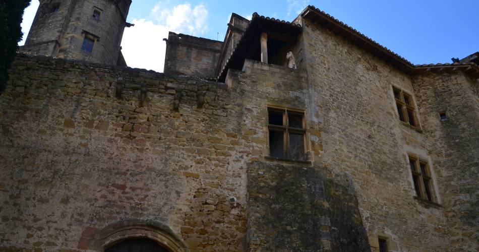 Château de Lourmarin@Droits Gérés Fond. Laurent-Vibert