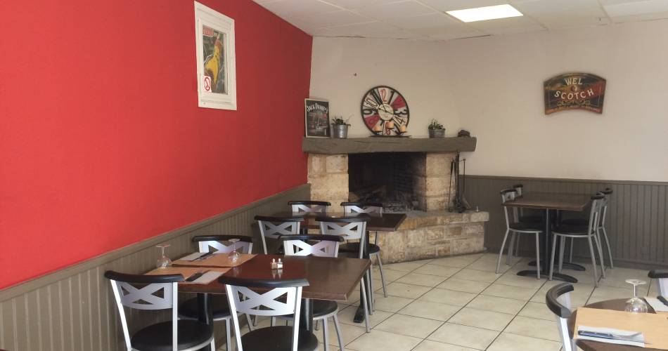 Restaurant de l'Ormeau@Droits gérés DI landro