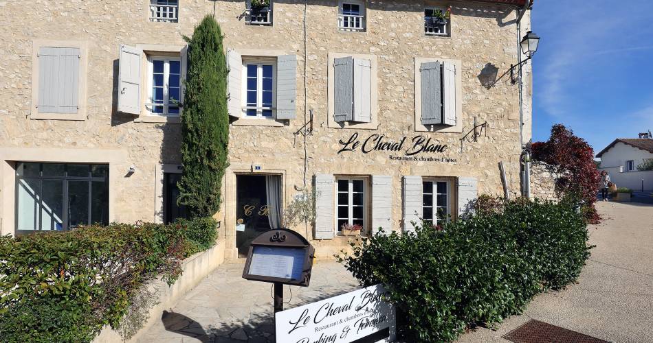 Les Chambres du Cheval Blanc@Les chambres du Cheval Blanc
