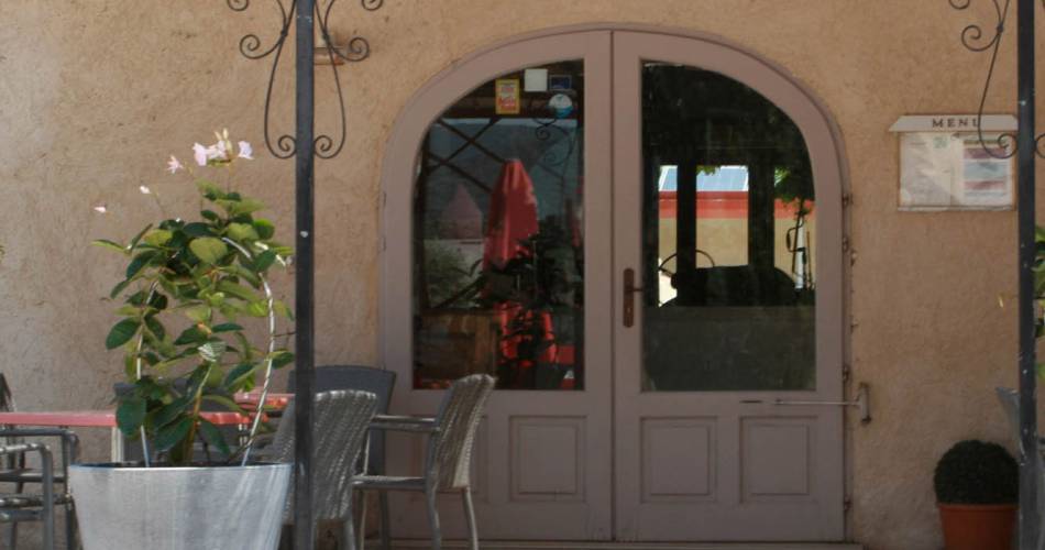 Auberge la Bastide Neuve, restaurant à Villelaure@La Bastide neuve villelaure