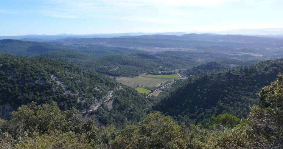 Rando: Panorama à 360° à Vitrolles en Luberon@Droits gérés OT LUB
