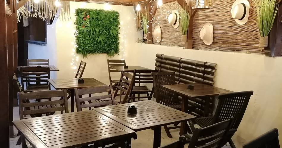 Restaurant la Cahute@©B. Bussutil