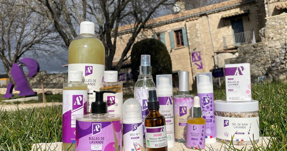 Aroma'Plantes distilleerderij@©aromaplantes