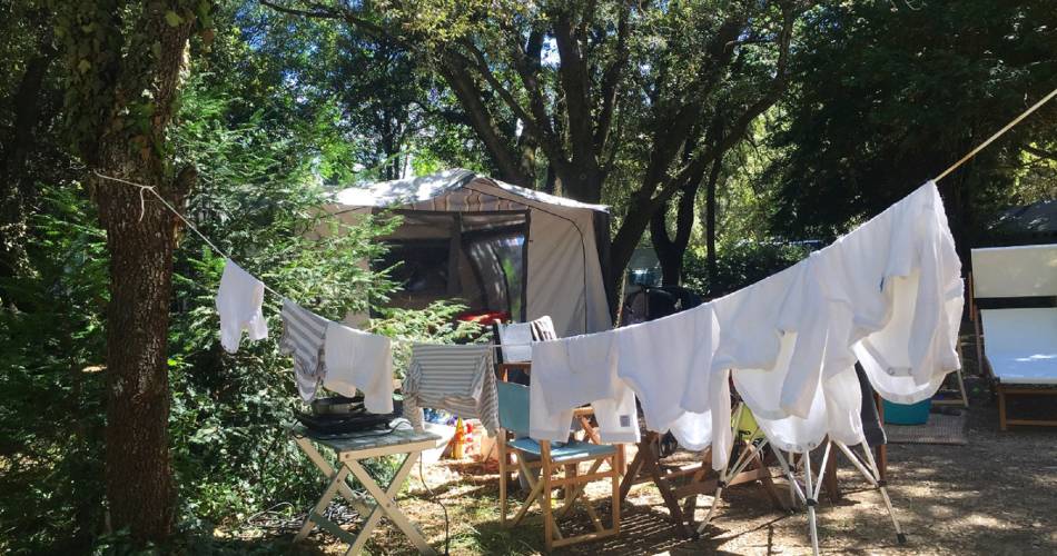 Domaine de Bélézy naturist campsite@SAS Bélézy Provence