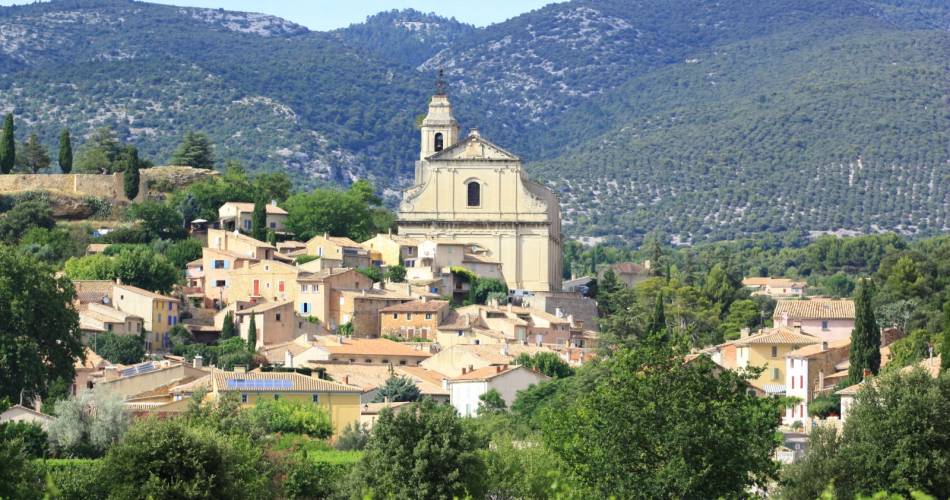 Le village de Bédoin@Droits gérés A. Hocquel / Collect ADT