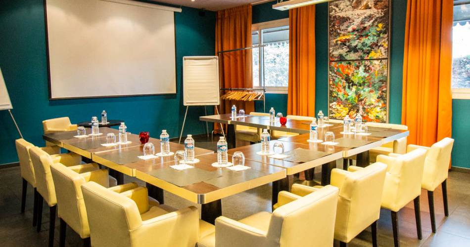 Hotel-restaurant Safari@Droits SAFARI HOTEL