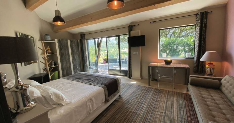 Maison de Crillon@MITROVIC