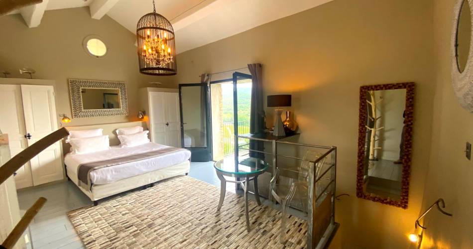 Maison de Crillon@MITROVIC