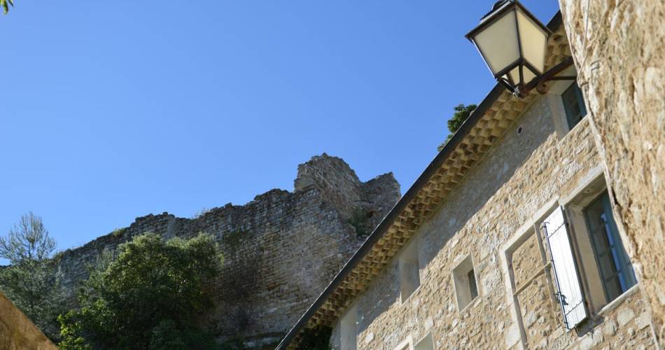 Le village du Beaucet@S.Magne Ventoux Provence