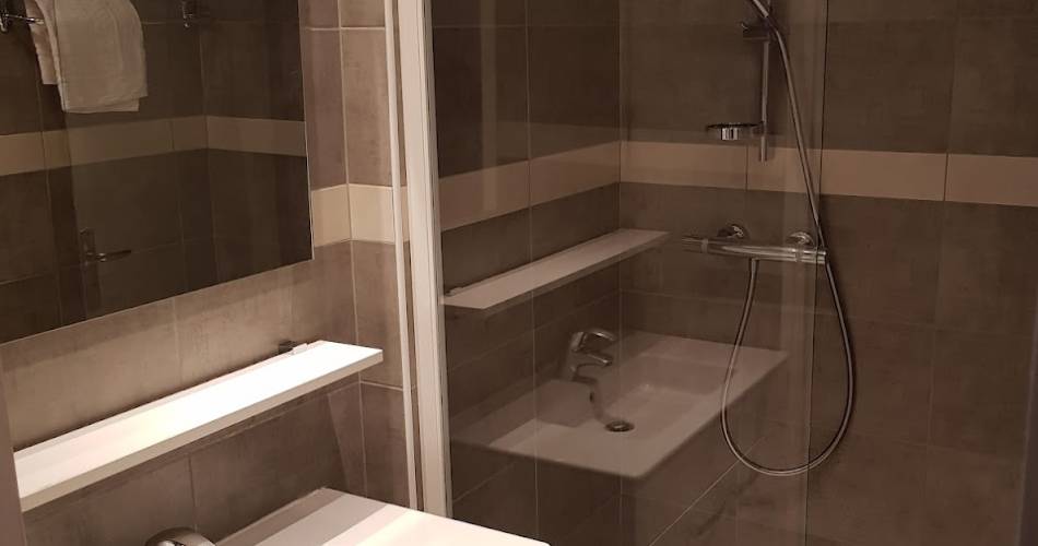 Hôtel Restaurant le Blueberry@hotel Blueberry malaucene