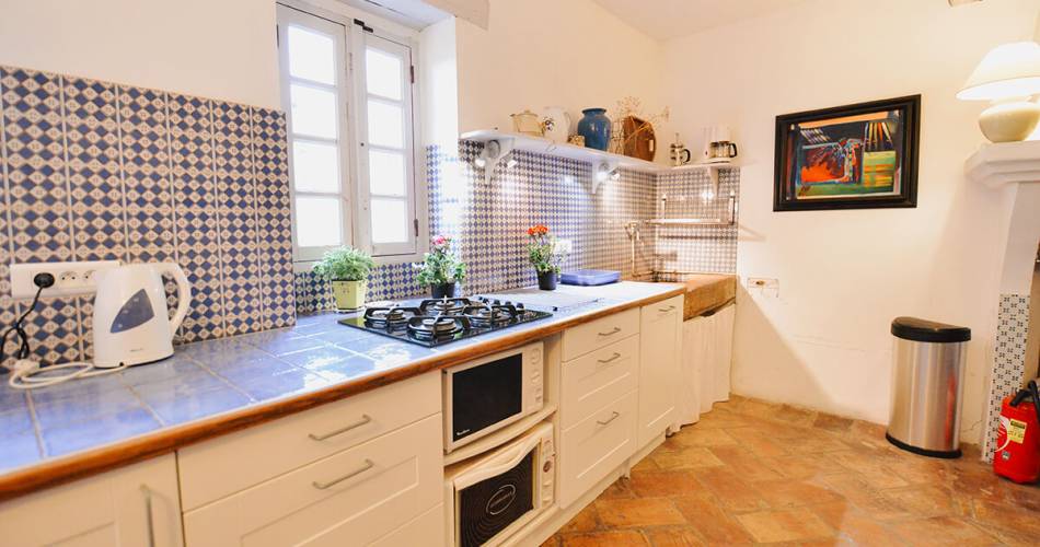 Le Clos@Clos de Caveau